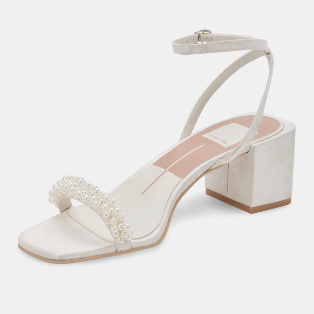 Dolce Vita Zalima Vanilla Pearls Size 6